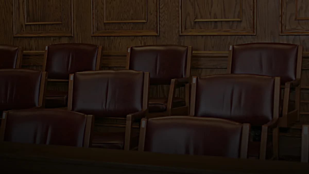 A INCONSTITUCIONAL PRISÃO ANTECIPADA NO TRIBUNAL DO JÚRI: entre populismo penal e o abandono da técnica jurídica